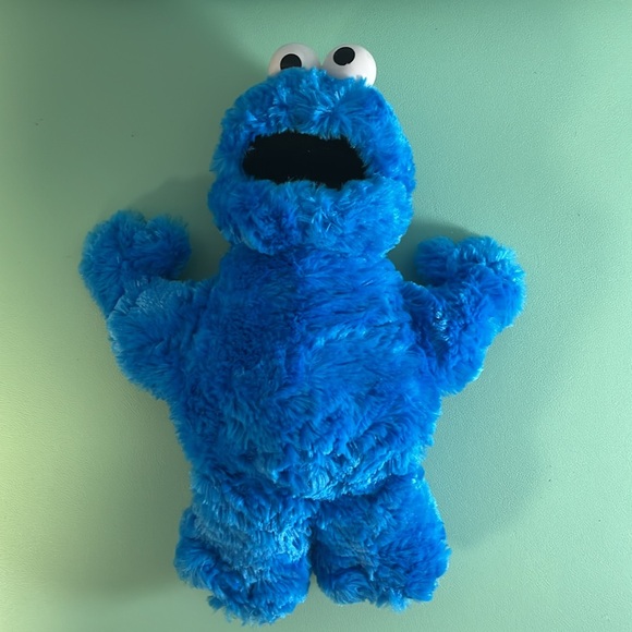 2002 Sesame Street Cookie Monster Plush Stuffed Animal Kids Toy, Size 11” tall - Picture 6 of 8